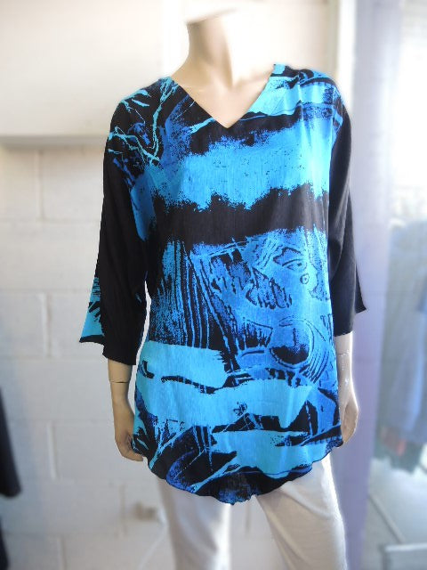 Plusss Crinkle Rayon V Neck Top