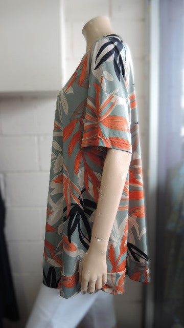 Shelz Inverted Pleat Front Top