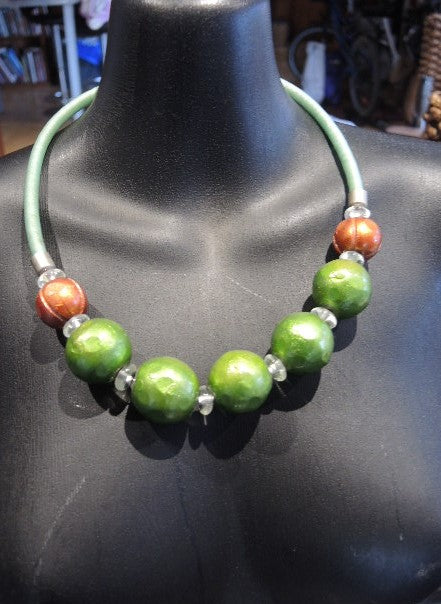 Green Choker Necklet