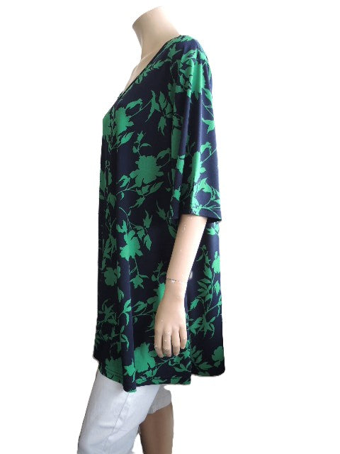 Shelz Stretch Swing Top