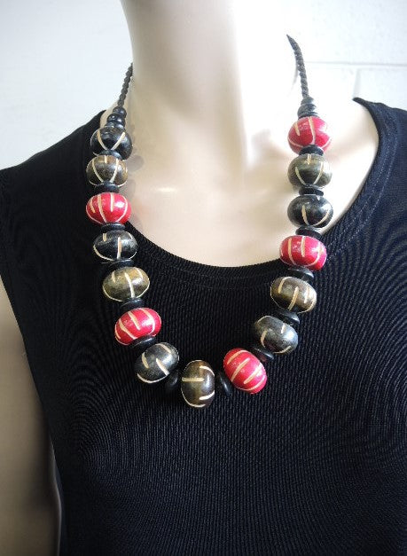 Handmade Red & Green Necklace