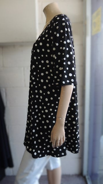 Shelz Stretch Swing Top