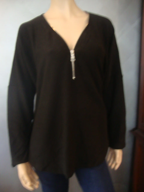 Cordelia St Zip Top