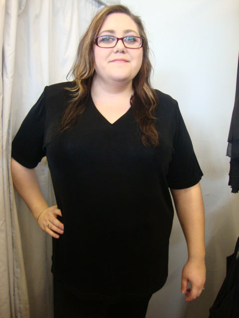 Peer Gynt V Necked Top